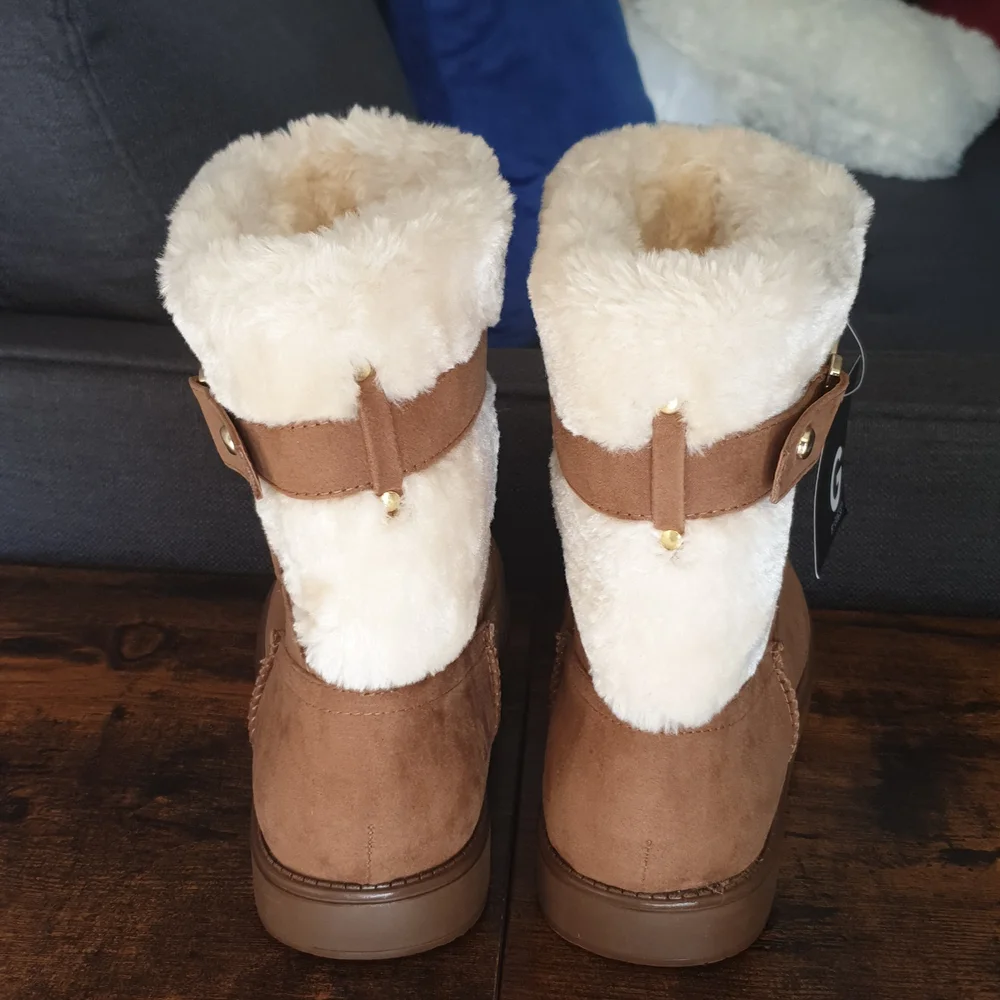 Authentic Warm boots by G by Guess brown size 8 NWT. - Picture 6 of 13